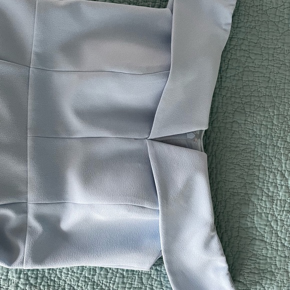 Size 12 Vince Camuto powder blue full-length off the shoulder gown - Picture 8 of 8